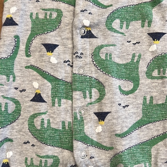 EGG NY & Carter’s Dino Bundle - Picture 3 of 11